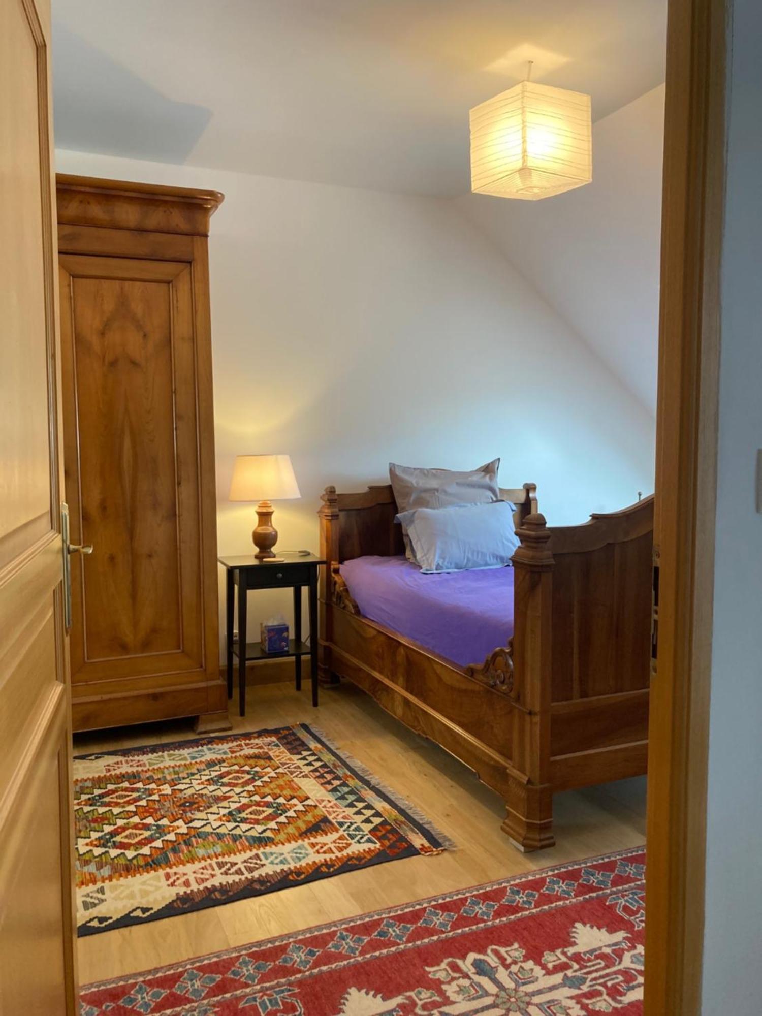 Le Poulailler Bed & Breakfast Loue Exterior photo